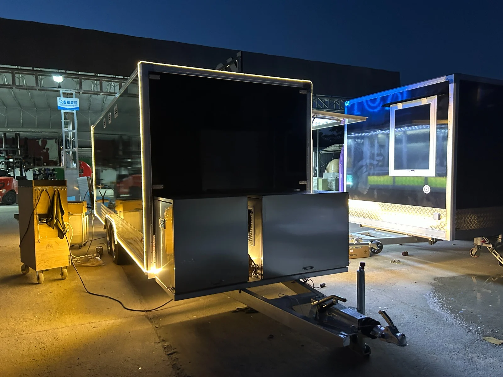 Box 600 · KONN