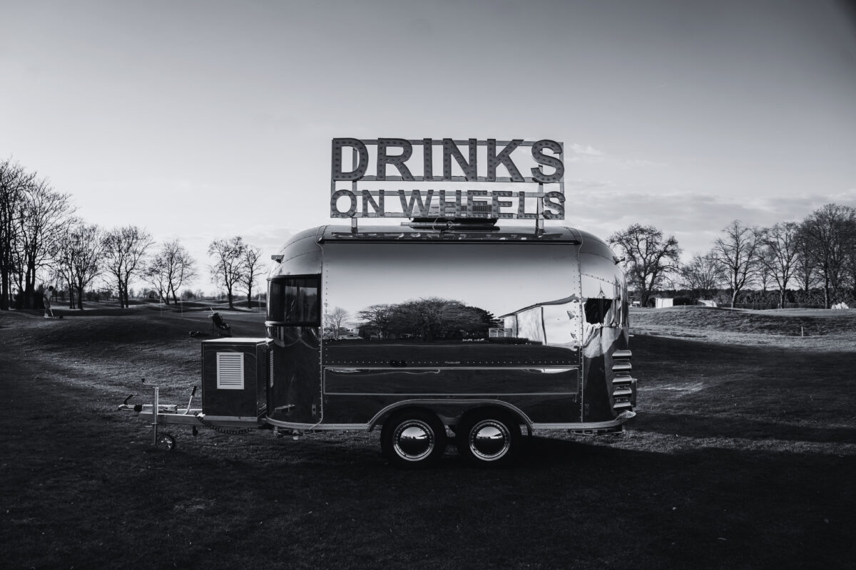 R-stream Compact 400 Drinks on Wheels