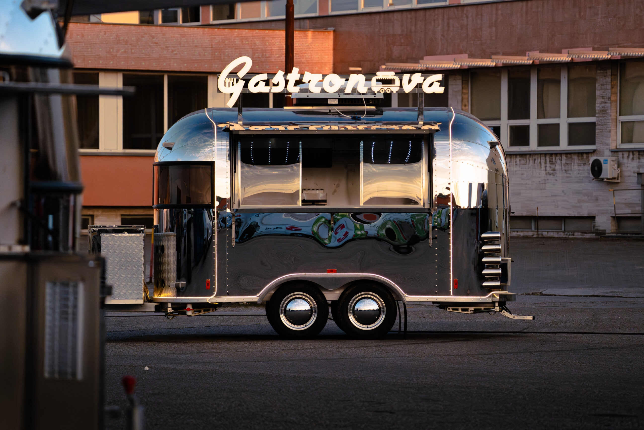 Gastronova – prenájom gastro prívesov